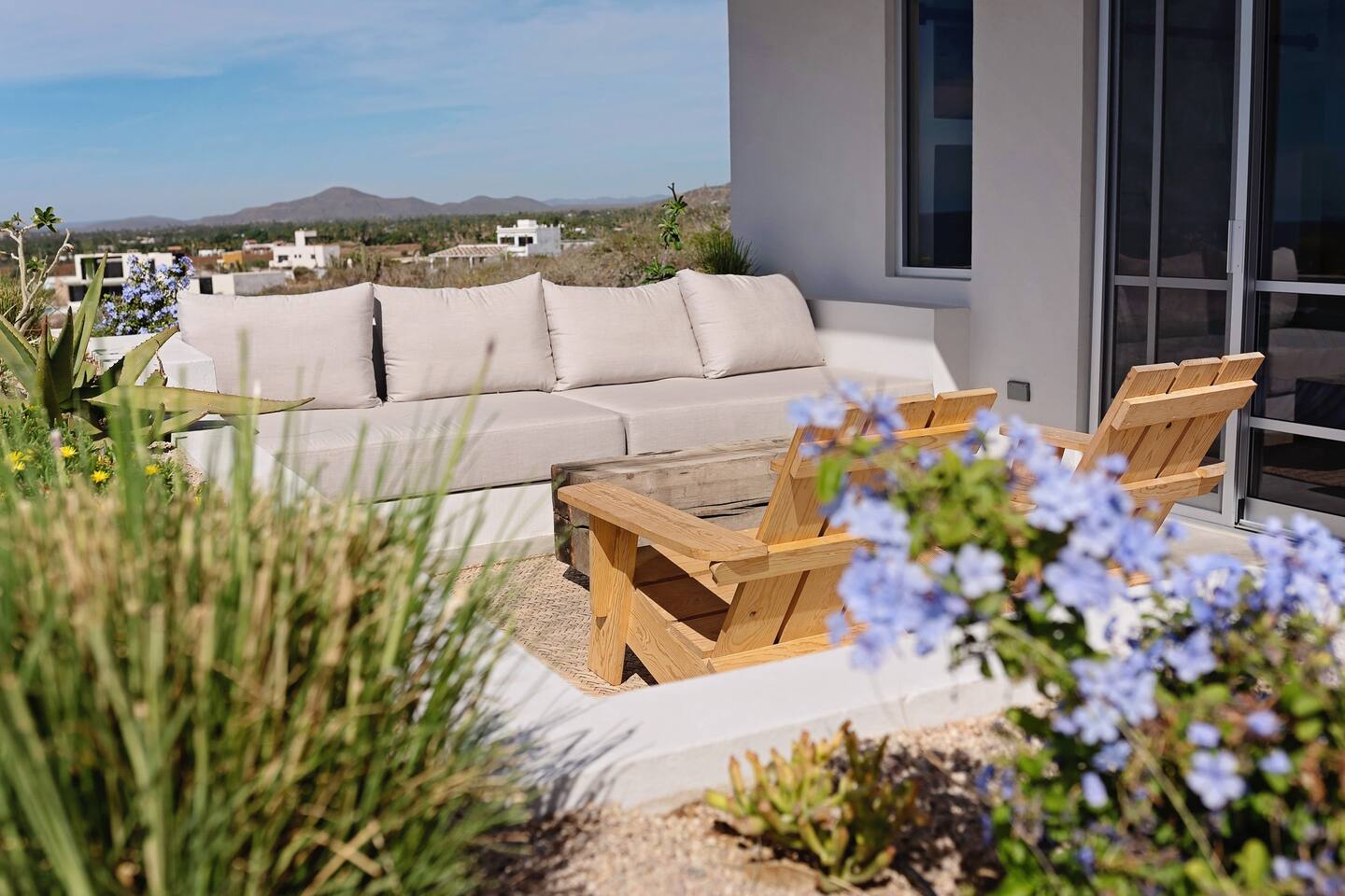 Topia Retreat- Surf Suite Norte