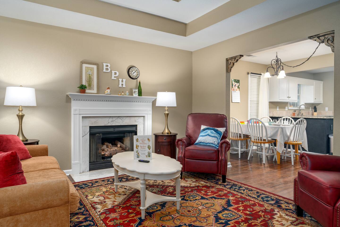 Castle Cottage * Dogs Welcome*