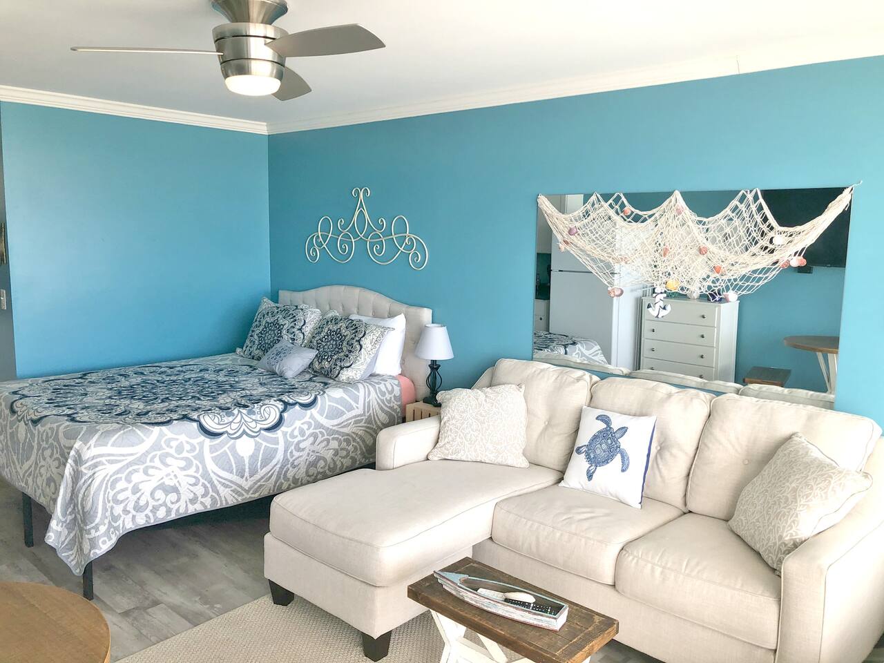 BS269 Pool View with Direct Beach and Sound Access