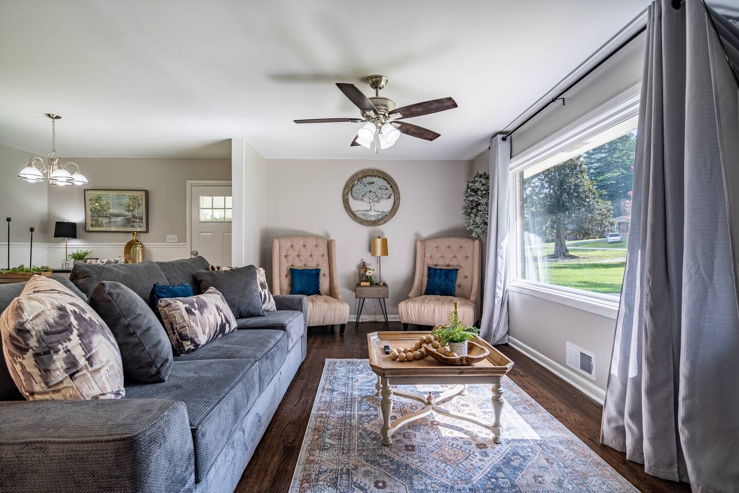 Cozy & Updated 4BR Home! Pets OK!