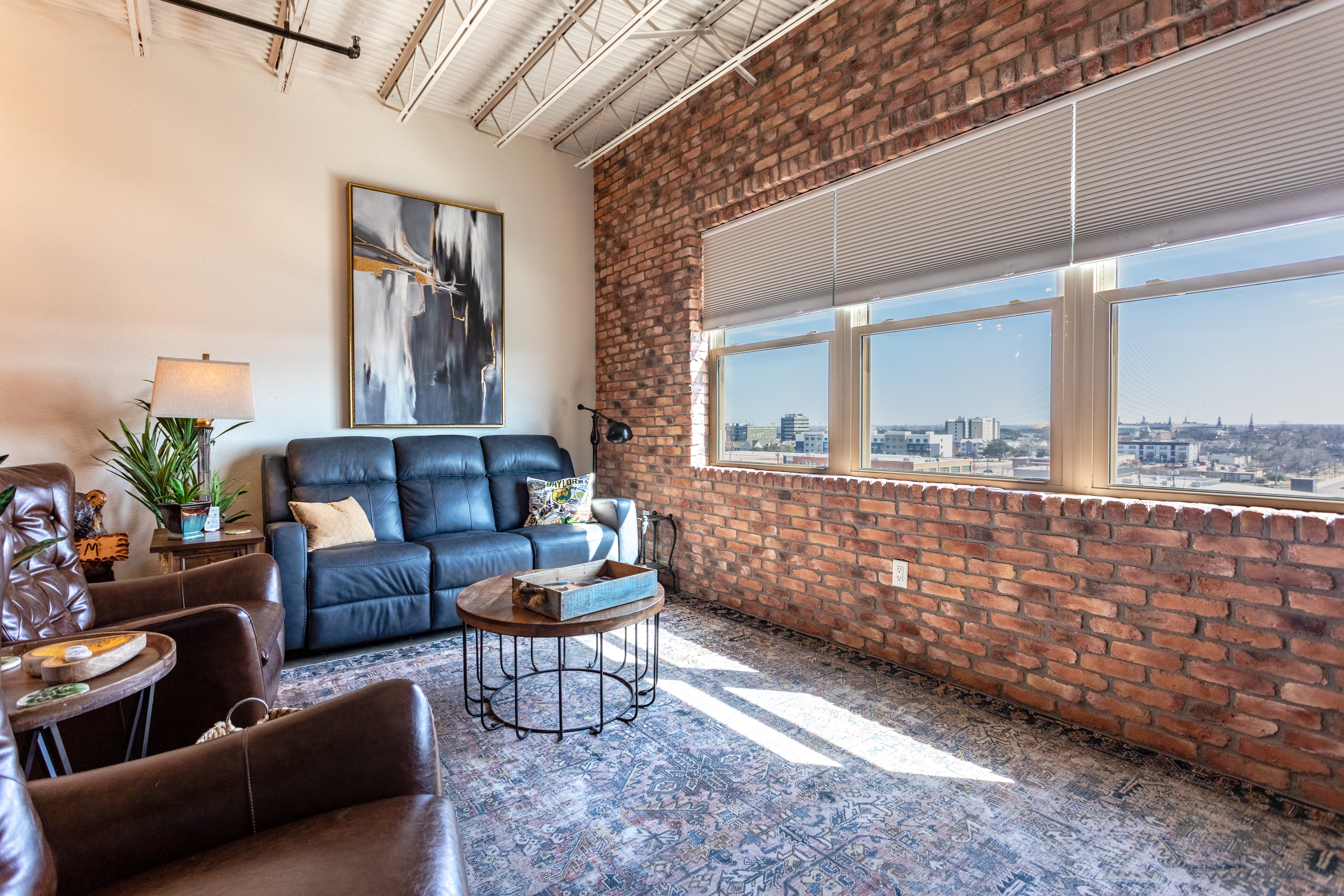 HoneyBear Haven - Short Walk To The Silos