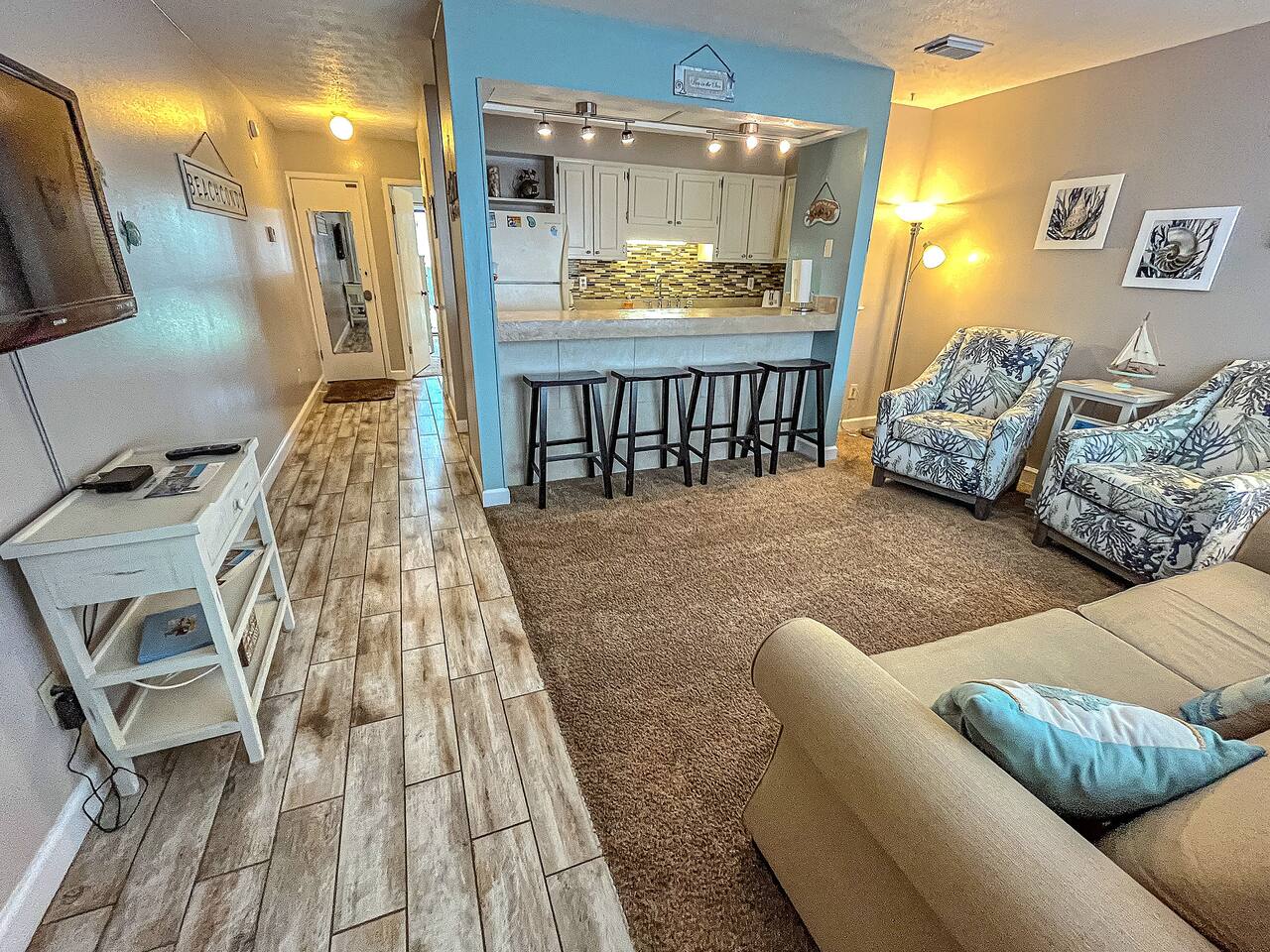 Sunswept 303-Comfy 1Br w/ Beach & Pool access