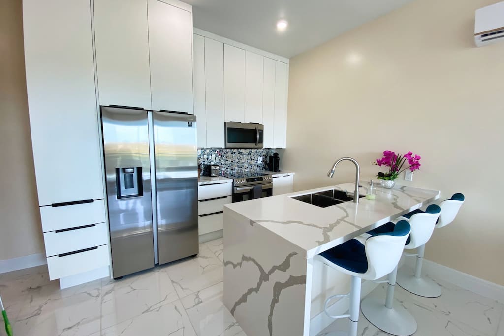 1 Bedroom Luxury Grace Bay Condo in Best Location