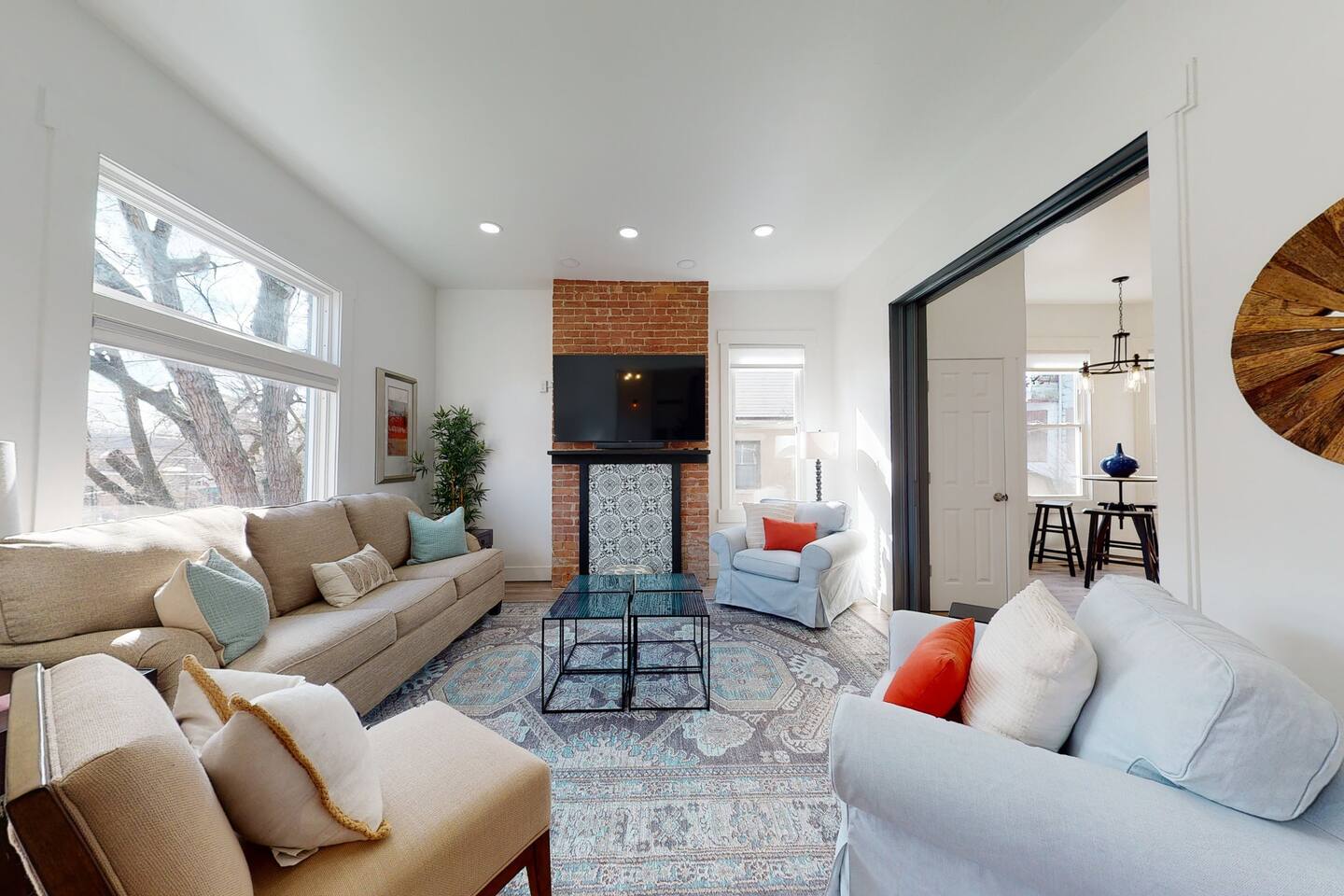 Centrally Located @ The Burnet