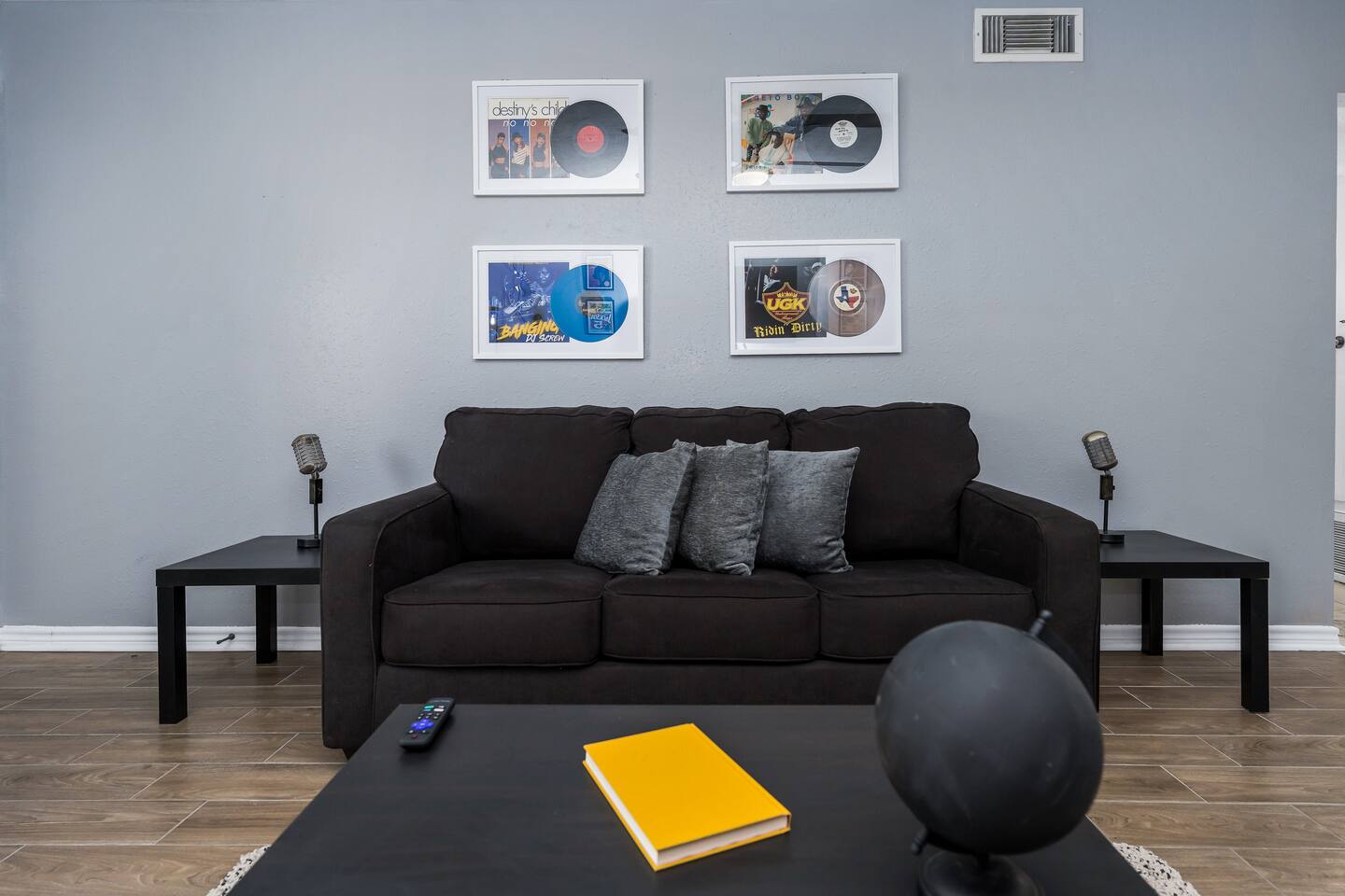 Music Room 1BR | Near Downtown & Med Center