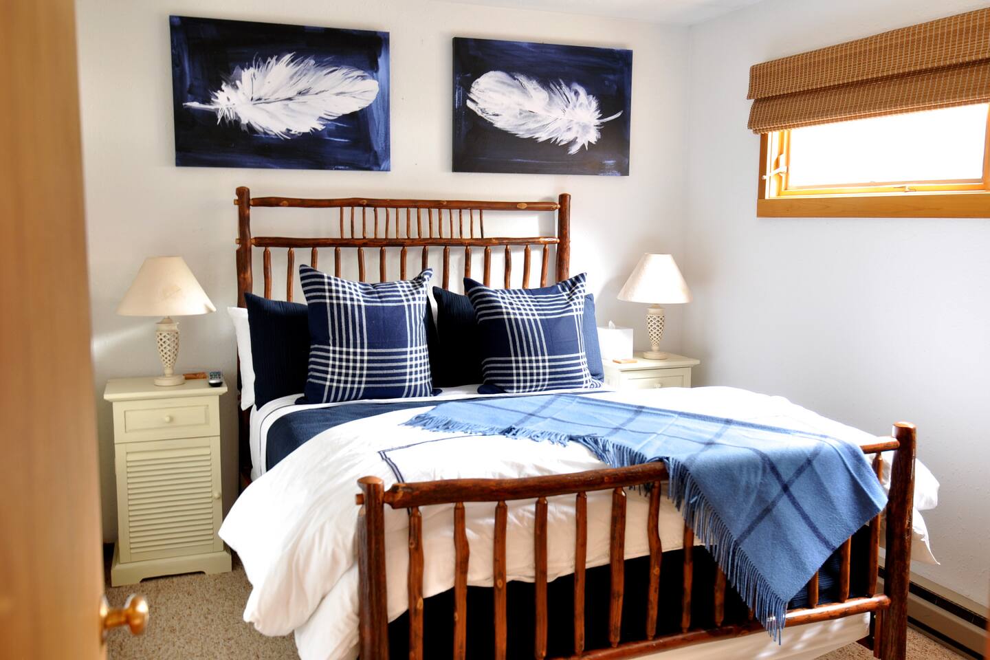 Immaculate 1B, 1B Min. from Skiing!