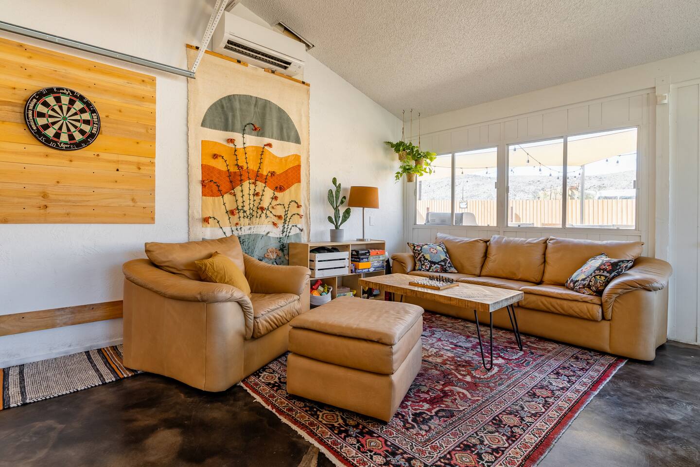 "Doves Nest" Jacuzzi Dog Friendly PingPong KingBed