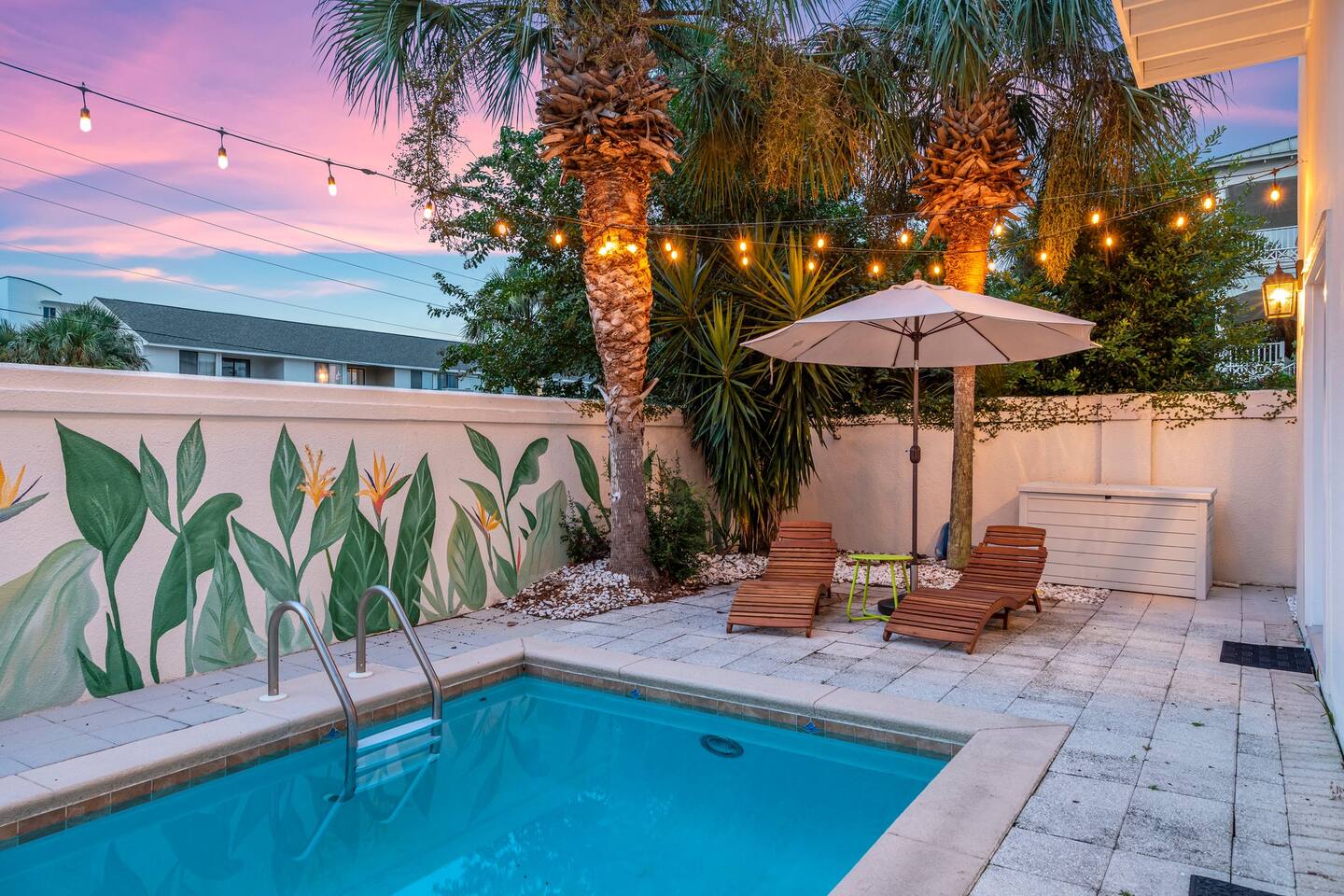 Spring Break! Private Beach, Heated Pool, 2 Kings!