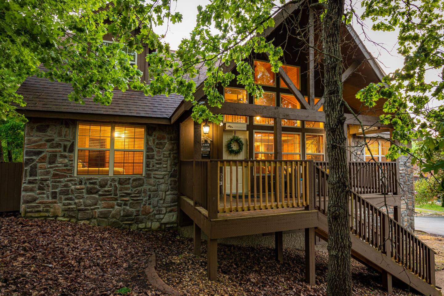 Family Fun, Patio w TV- 3 Pools/Playground/Golf!