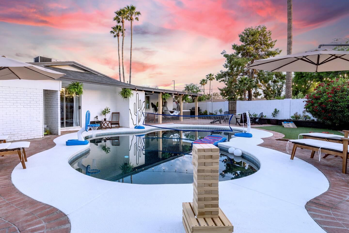 4 Bed Desert Oasis | Pool, Hot Tub, Games, Firepit