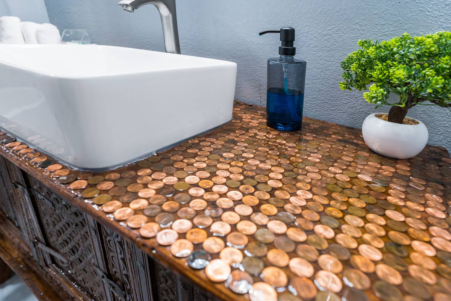 Wine 1BR! Downtown | Rodeo & Events