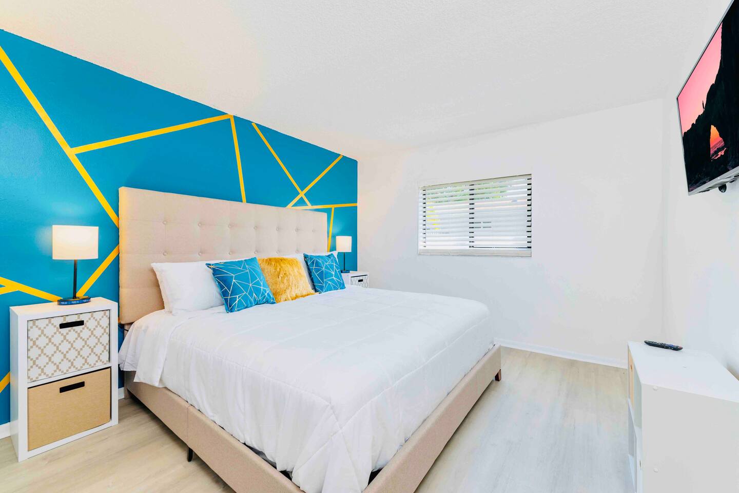 Luxe 2BR | Near Beach, Downtown & Restaurants