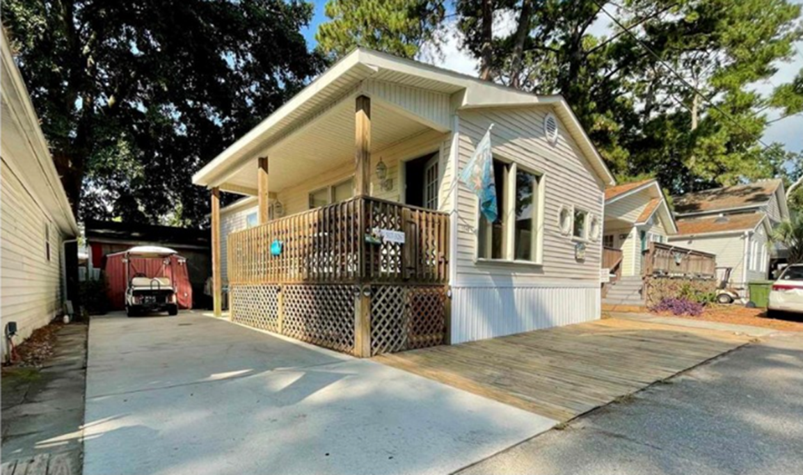 6-Ocean Lakes "Neptune Cottage" Beach House