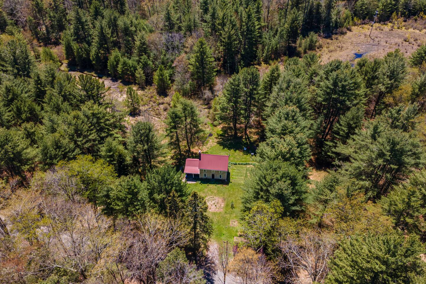 Special: Rustic Farmhouse with Firepit & Power