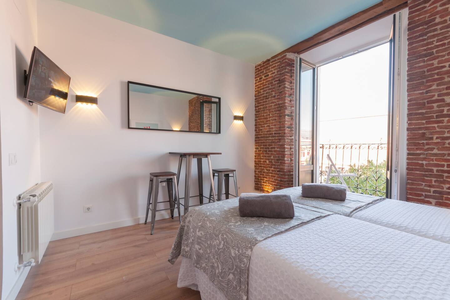 ººPS New Atocha Studio ºº