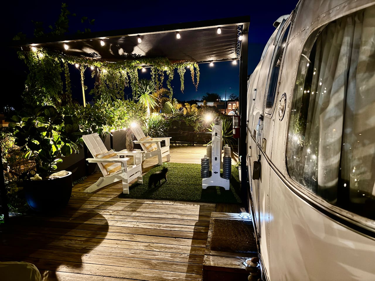 Rooftop Airstream near Ponce Hilton - La Nube