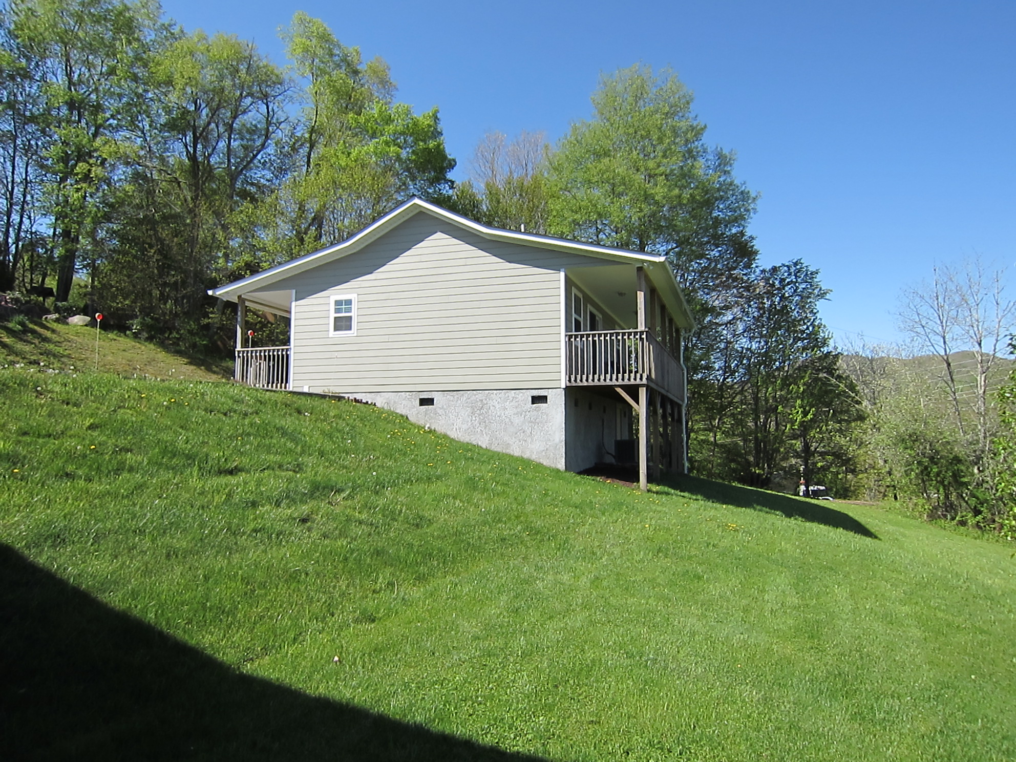 Apple Orchard Getaway #4 With EV Charger