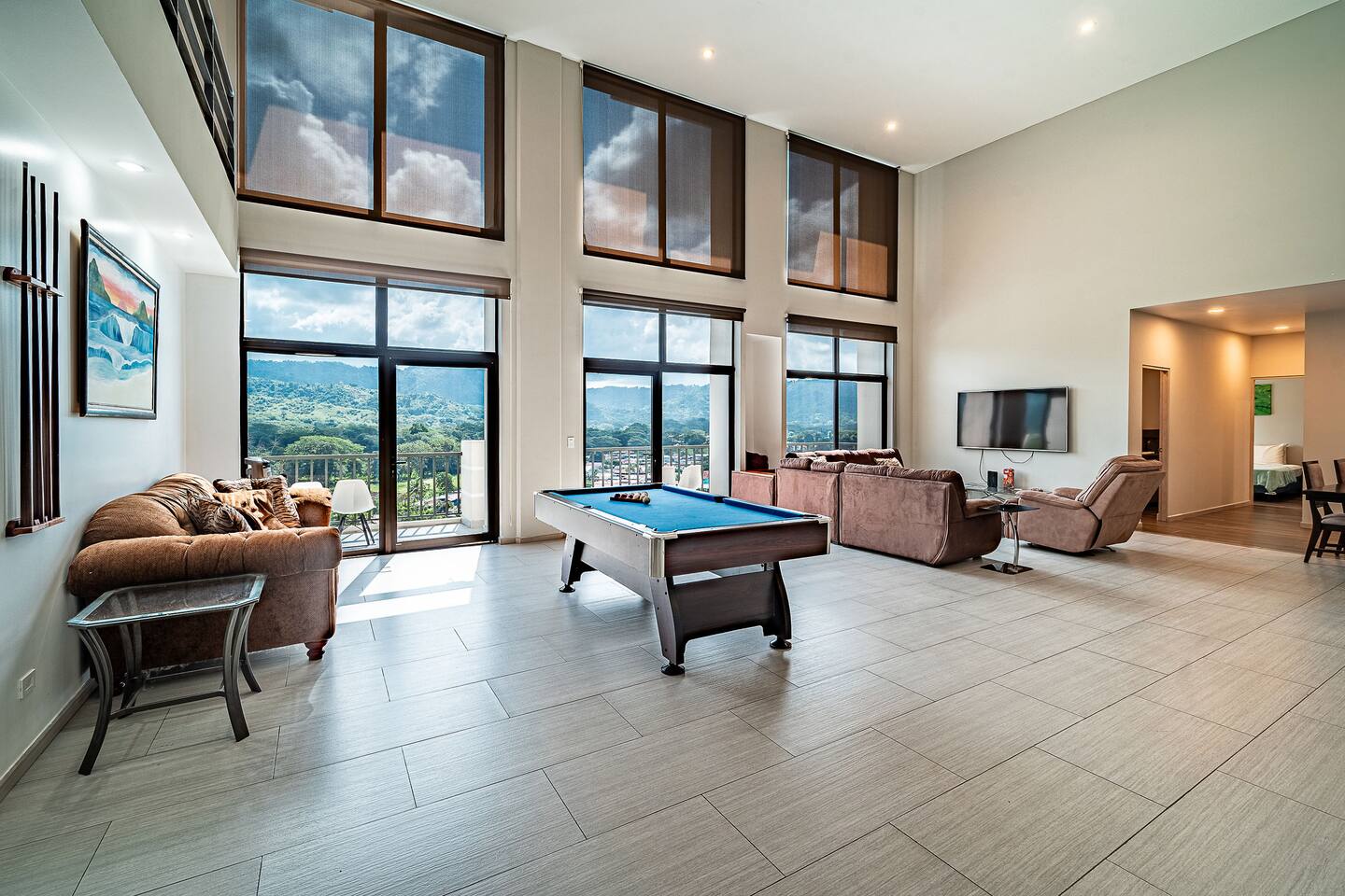 7 Bedroom Penthouse Mountain & Ocean Views JB21001