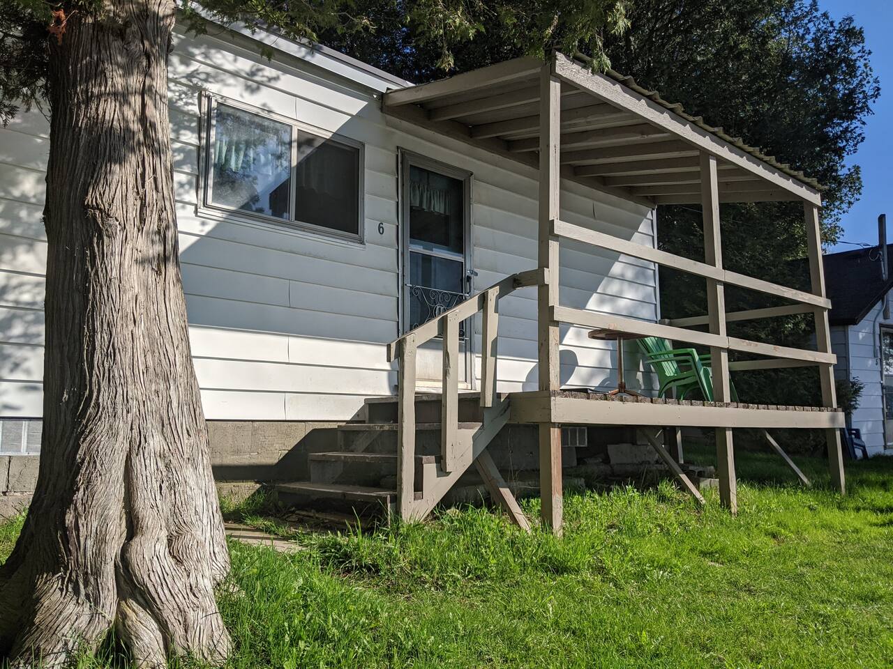 Waterfront, Sunset Cabin sleeps 8