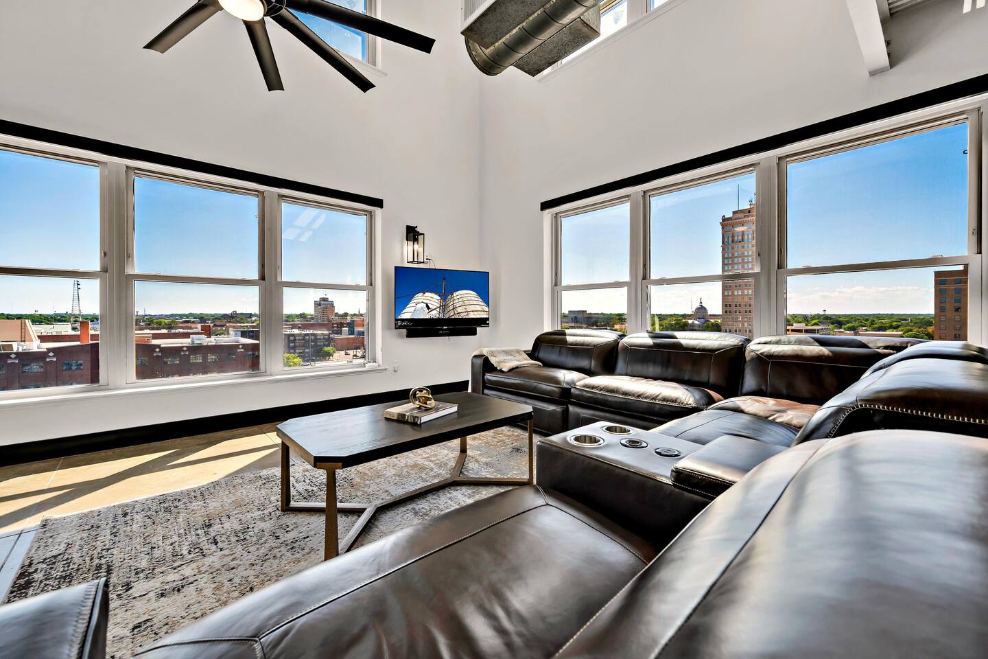 A Beary Sweet Magnolia Retreat