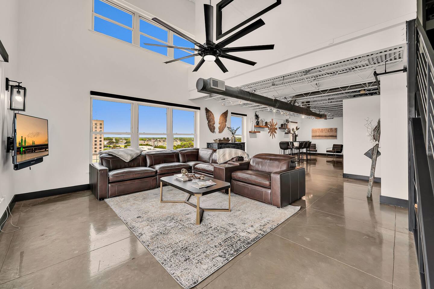 A Beary Sweet Magnolia Retreat