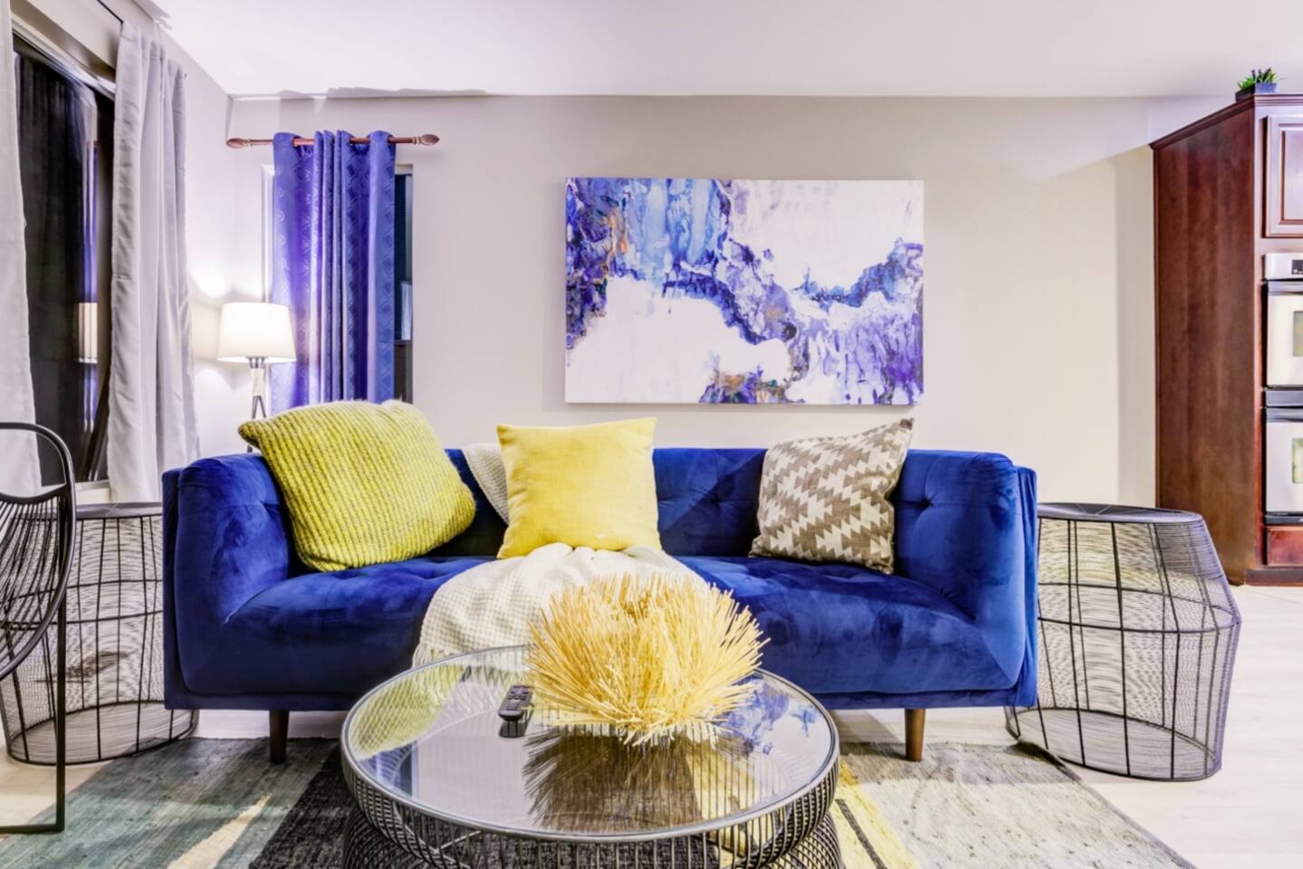 Spacious 5BR Home In A Hill Near San Francisco