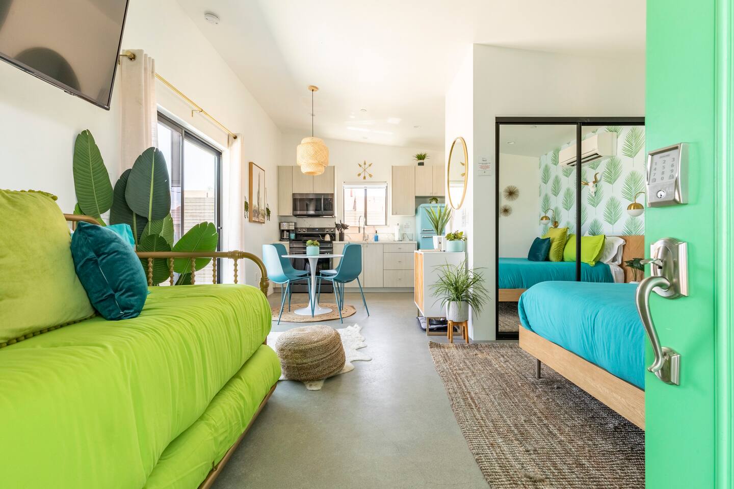 Joshua Tree Stars! HotTub Firepit Hammock Discount