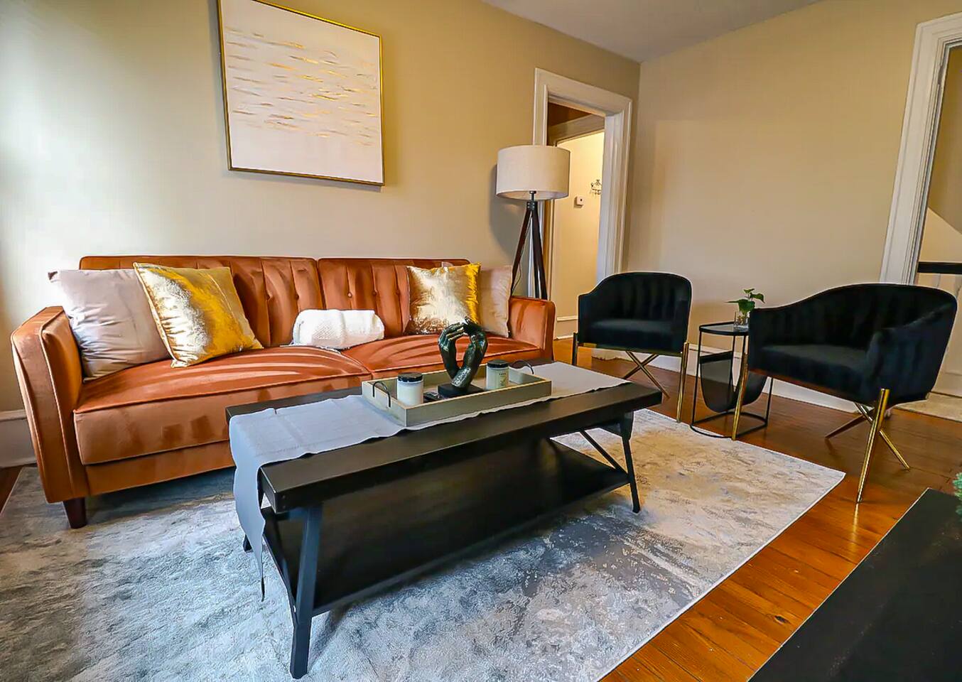 Downtown Princeton Elegance • 3BR • Fast Wi-fi
