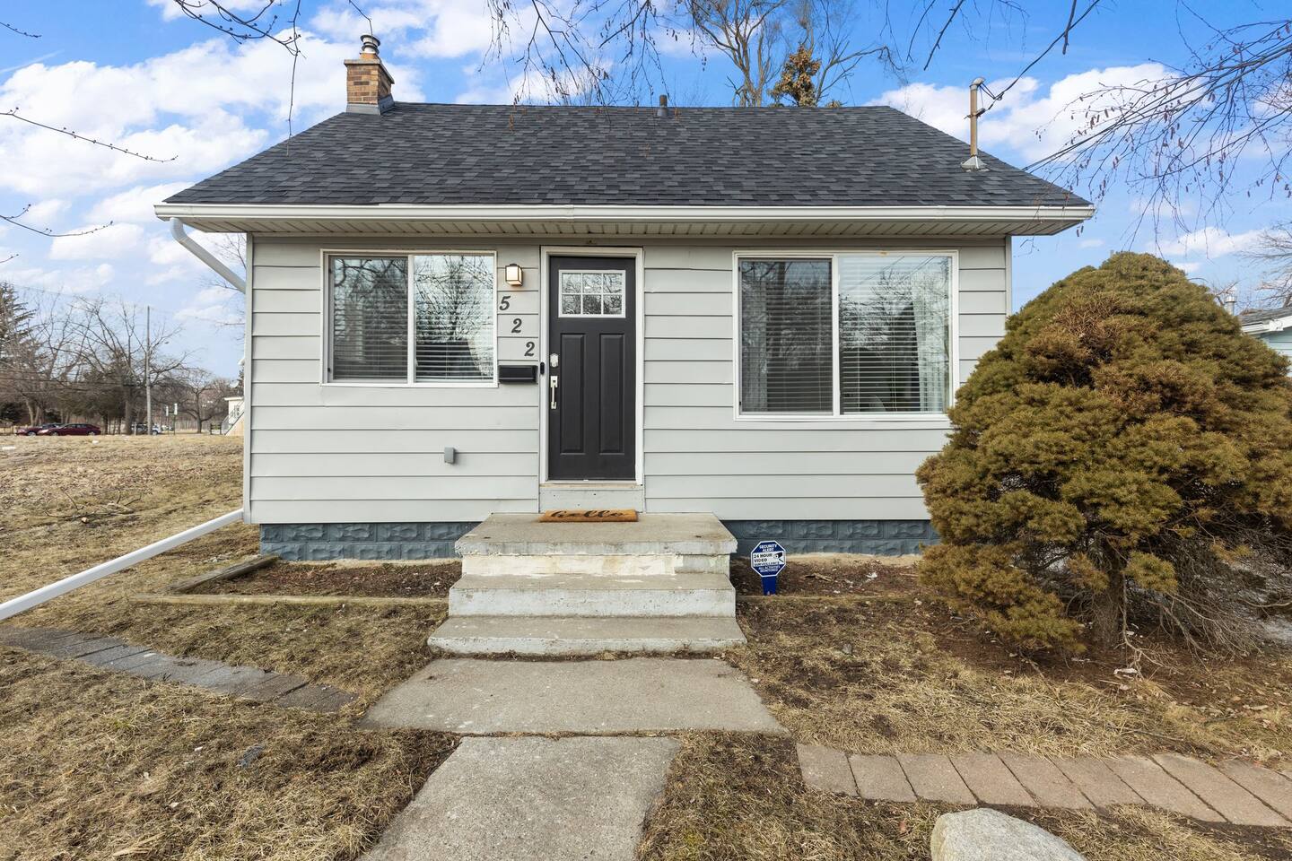 Dunlap Executive Home Long Stay Lansing Rental Near Hospitals and MSU — 5