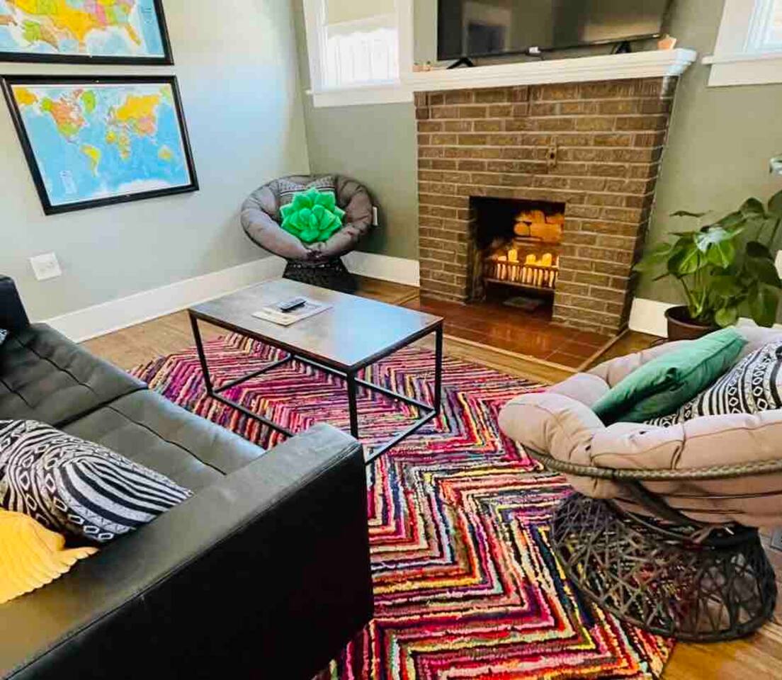 Cozy Casa | Downtown Pueblo near Park + Riverwalk