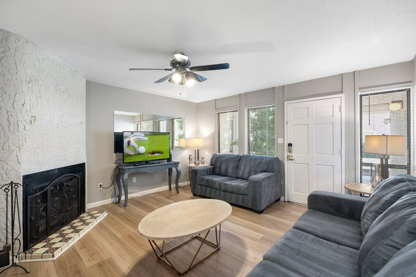 2 BR in Old Town Scottsdale