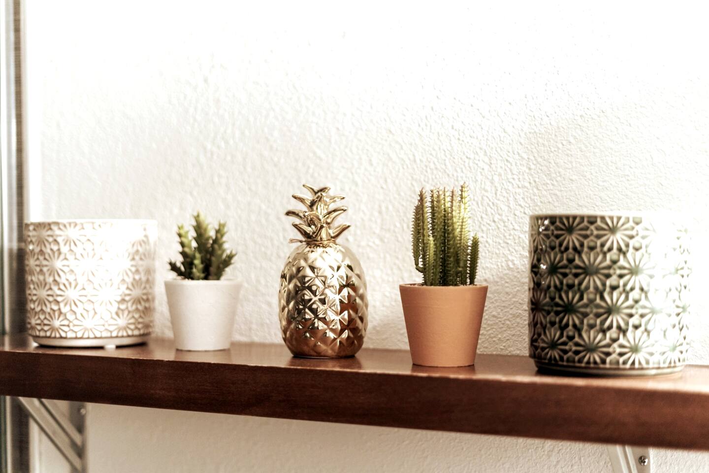 Primary King room ensuite bath. Bringing the cactus and desert vibes in...