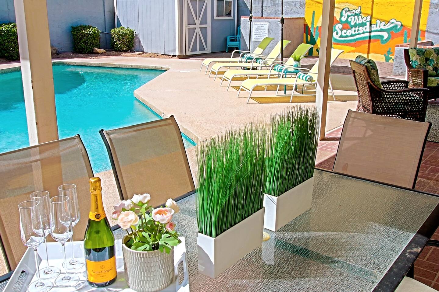 Mimosas? Pool time? Lounging? Chatting? Insta-worthy photo moments with the huge custom mural? It's all on the menu at Good Vibes Scottsdale.