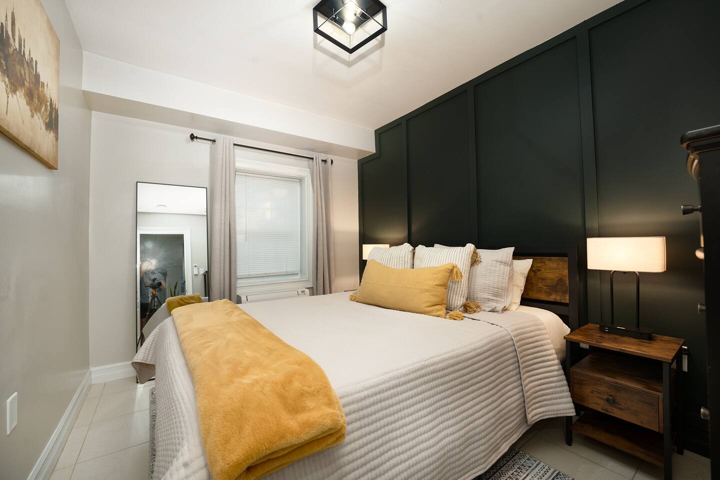 Fall in love w/warmth of the Jasper Room

Bedroom includes:
- Super comfortable memory foam mattress
- 2 Nightstands 
- 2 touch lamps with usb input and outlet to connect your devices.
- Full mirror
- Custom Artwork
- Daiken remote controlled AC/Heat