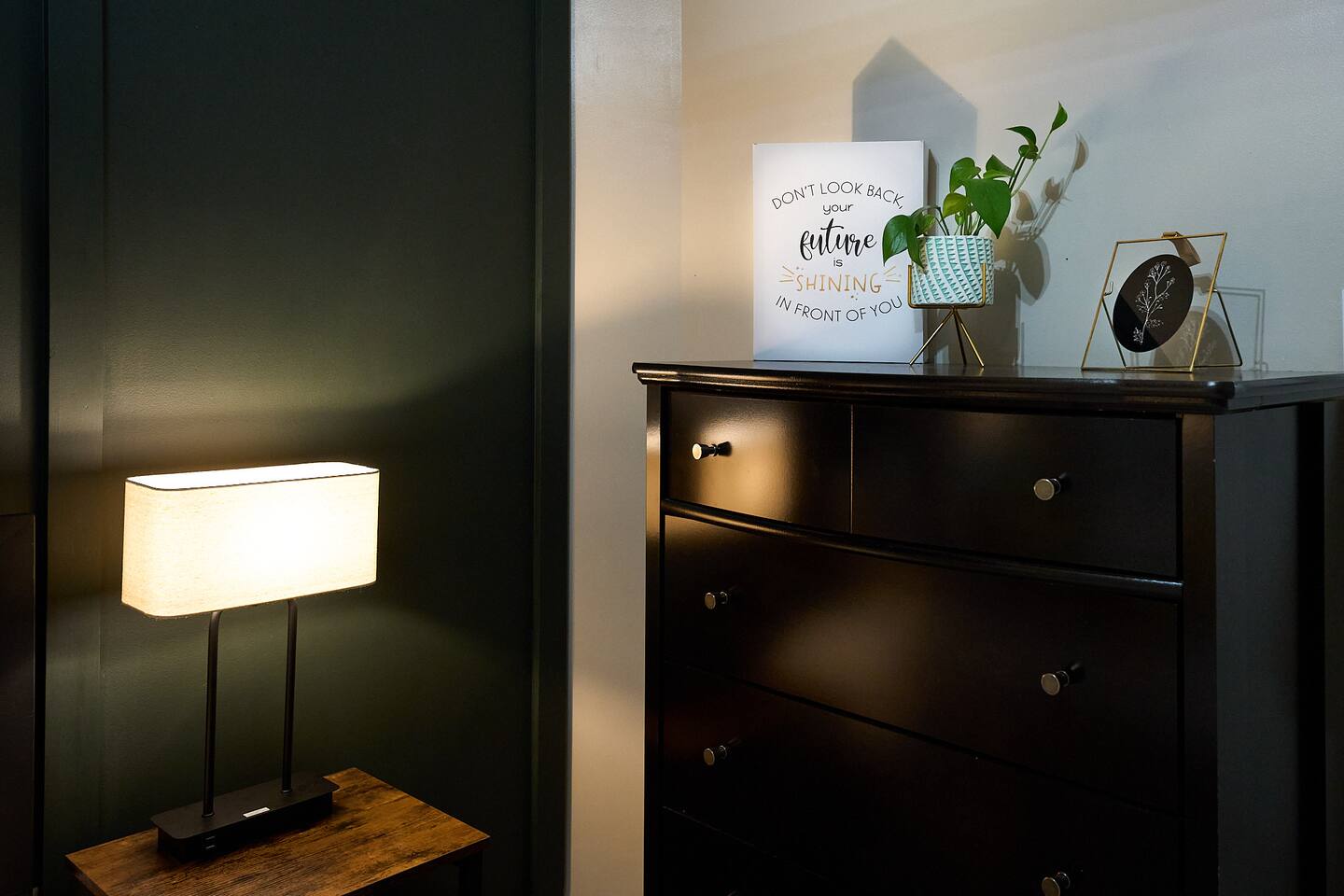 Relax in the warmth and comfort of the queen sized bedroom.

Includes:
- Touch lights with usb and power connections to easily charge your devices.
- Dresser to store clothes
- Beautiful artwork