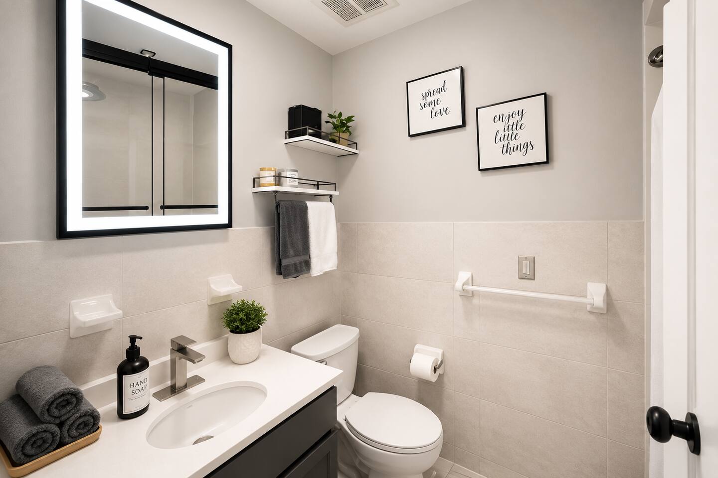 Enjoy this modern bathroom which includes all of the toiletries to make your stay as comfortable as possible.

Includes:
-  Modern LED mirror light.
-  Makeup Towels
-  Soaps
-  Hair Dryer