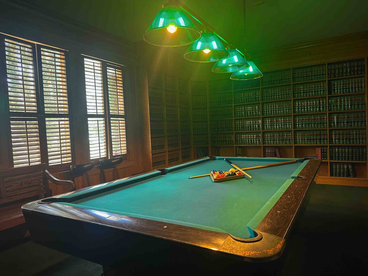 Old Nicholson Manor Near LSU | 6 Bedrooms