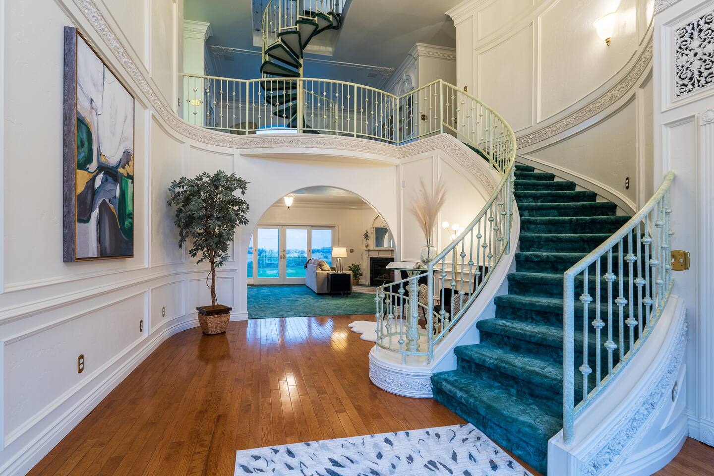 Canyon Rim, Privacy, Hot-Tub, Theater, Relaxation!