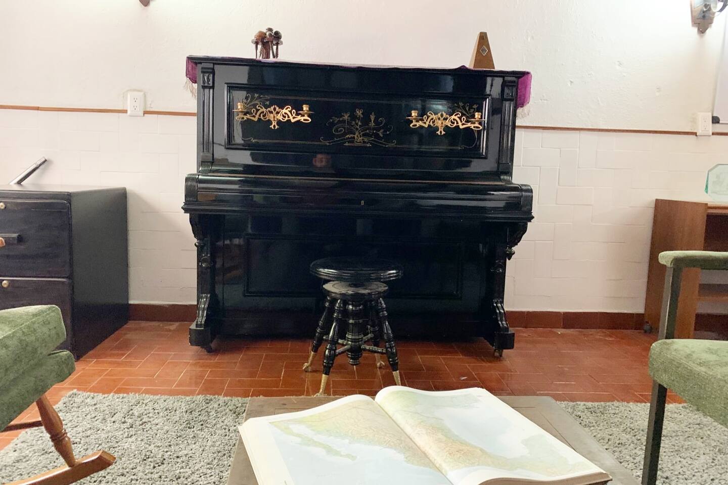 Beautiful old house in the south, 3 beds, parking - foto 5