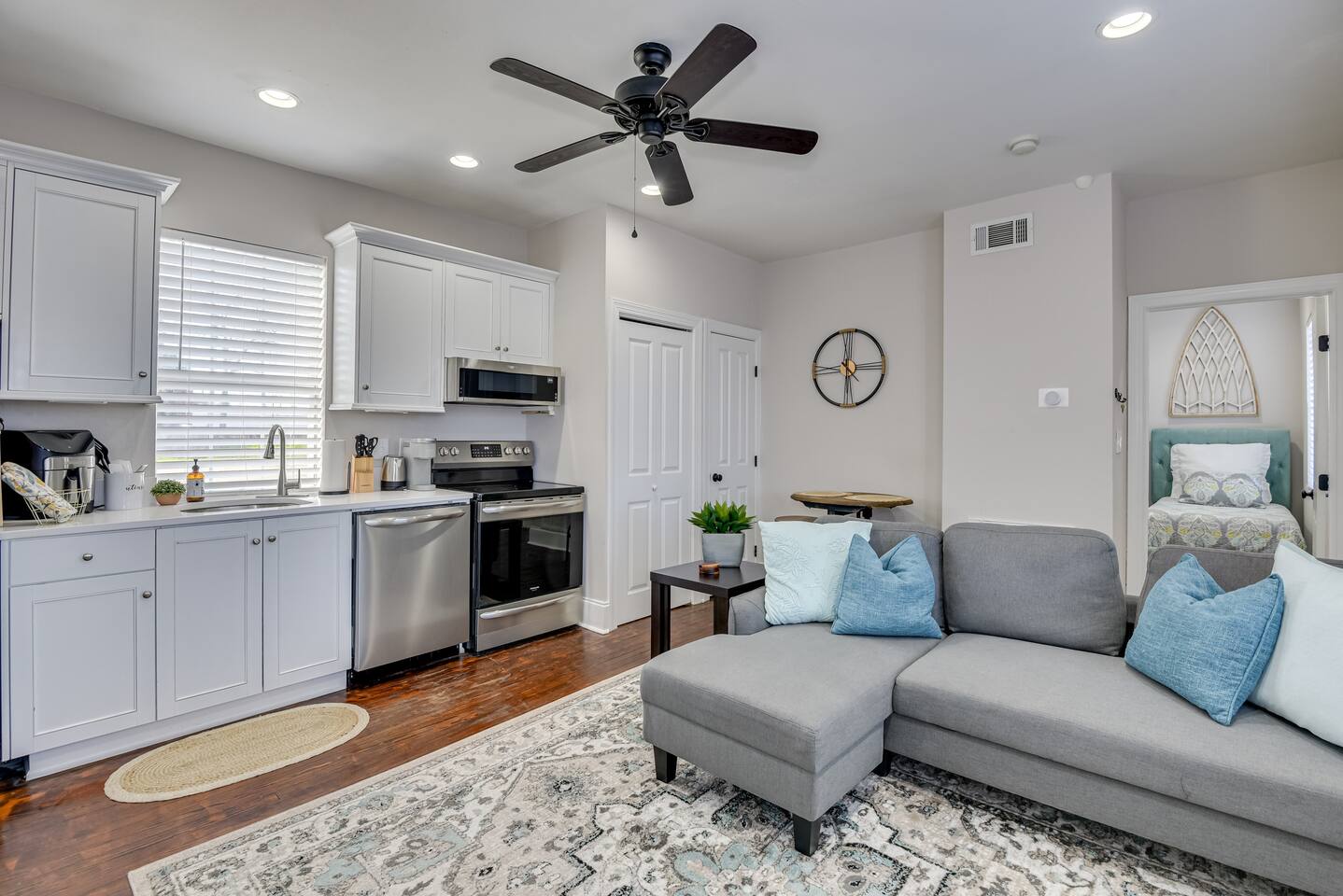 Quaint 1 Bdrm Downstairs in Downtown Augusta