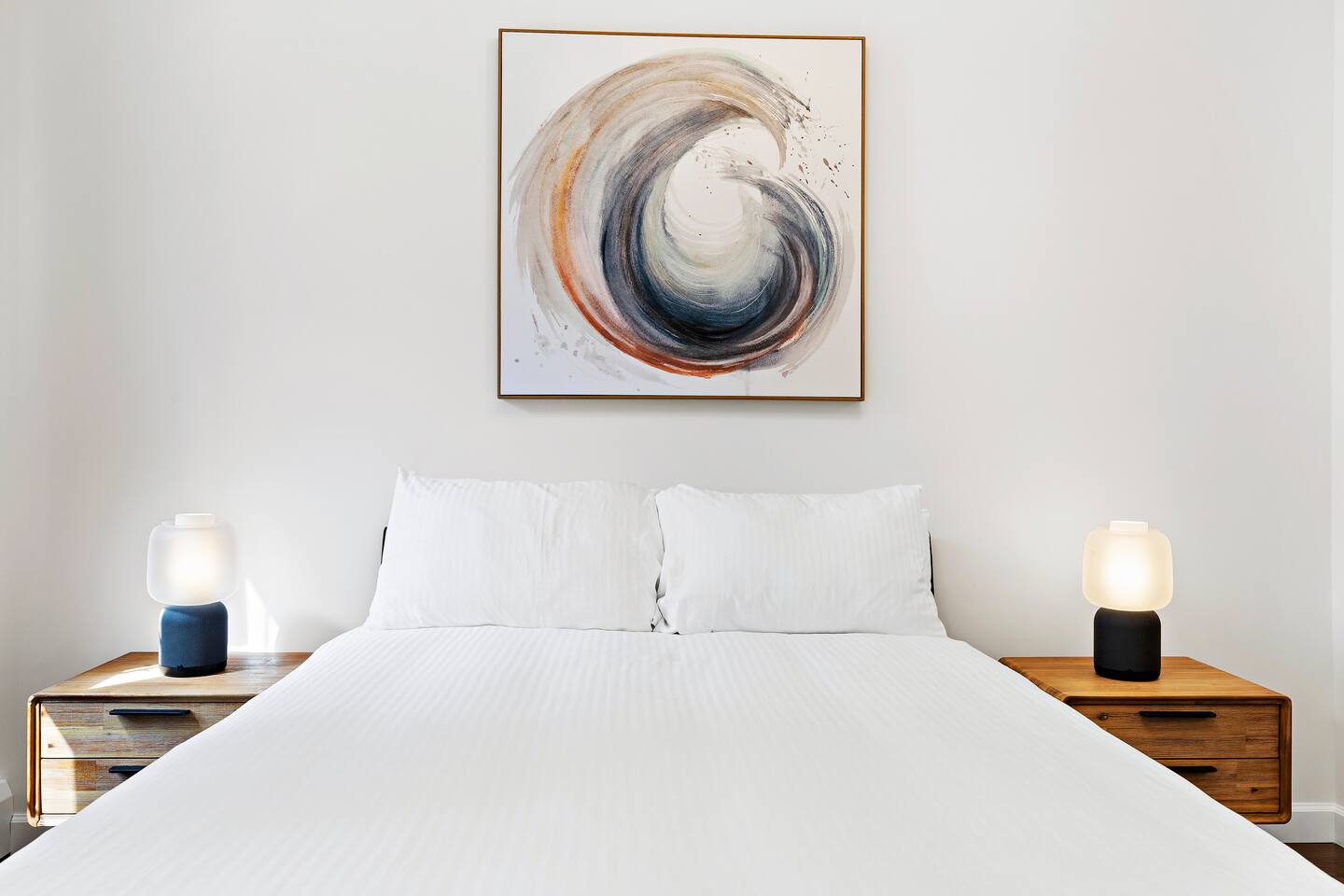 Modern 1BR | Extended Stays | 15 Min to NYC