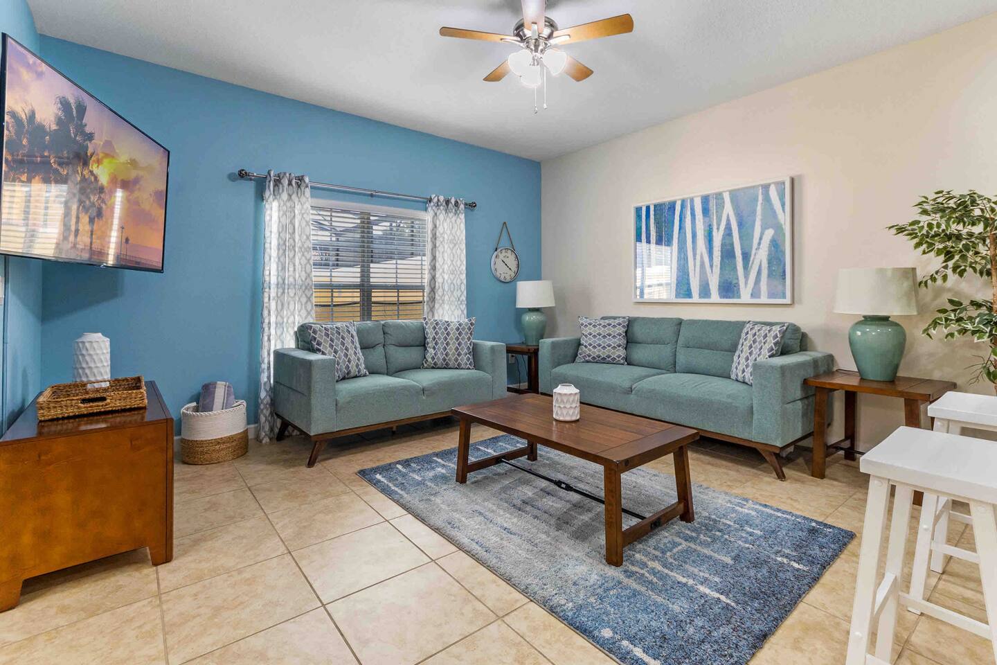 Resort Lifestyle: Near Disney/Heated Pool/Grill