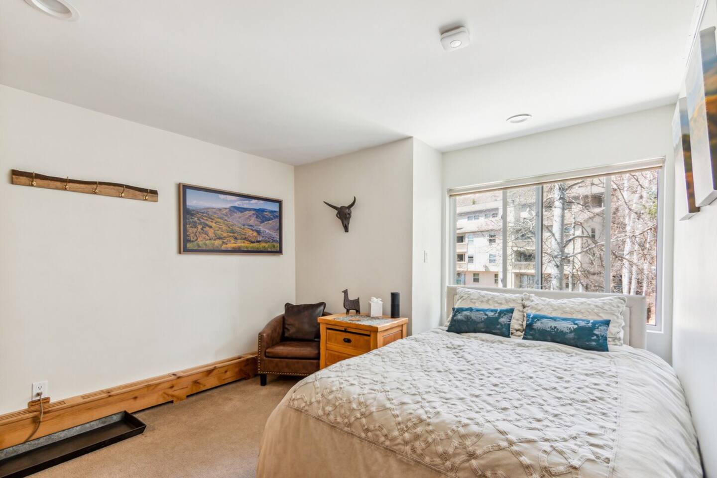 VAIL HAUS Studio: Lock-Off Room on Vail Bus Route