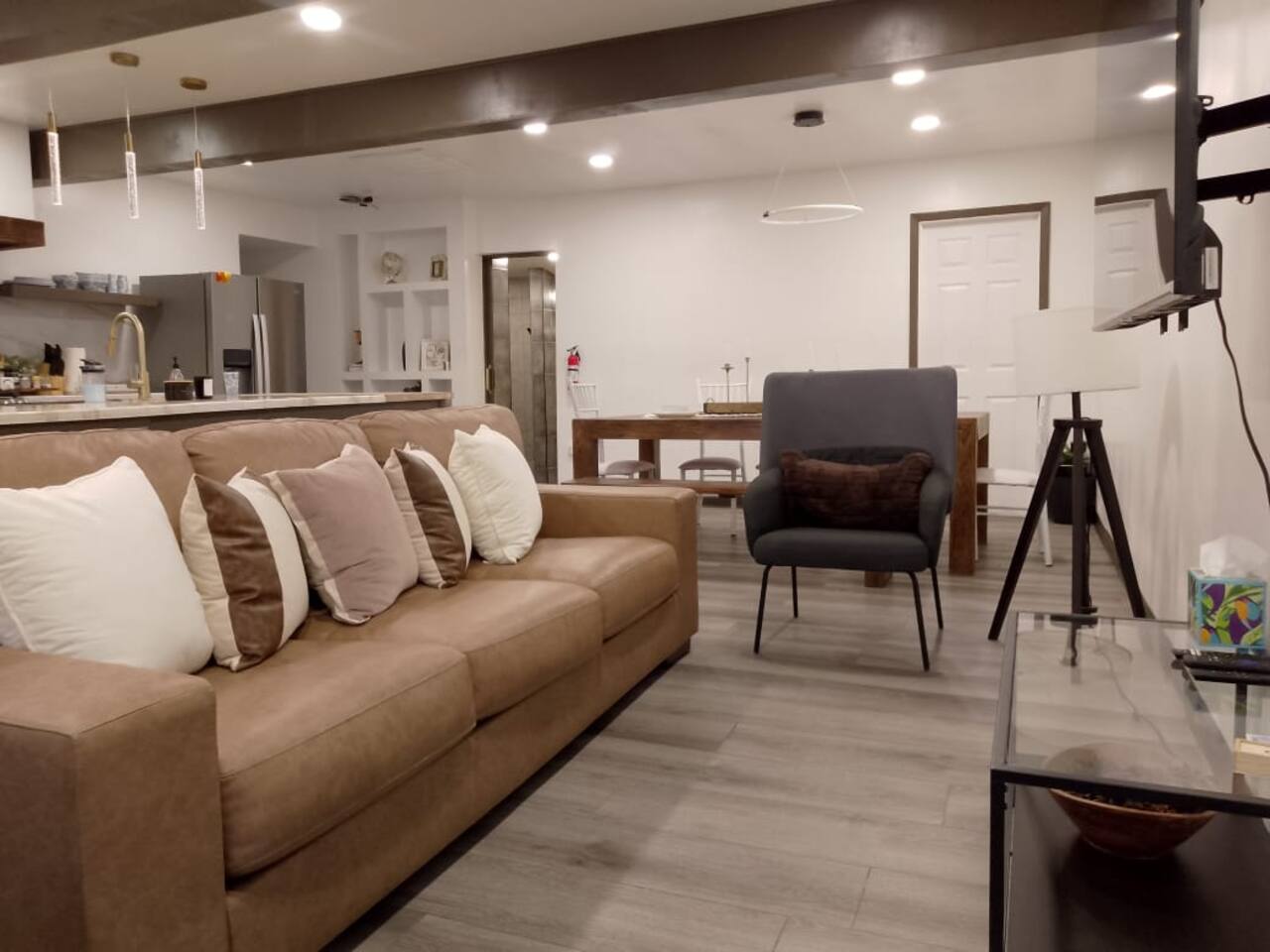 Rustic Luxury 4br|4ba townhome 2mn Ft Bliss| US54