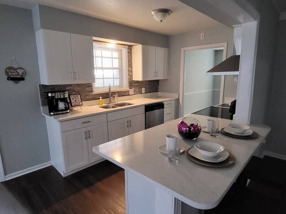 Nice Bartlett area 4 bedroom house