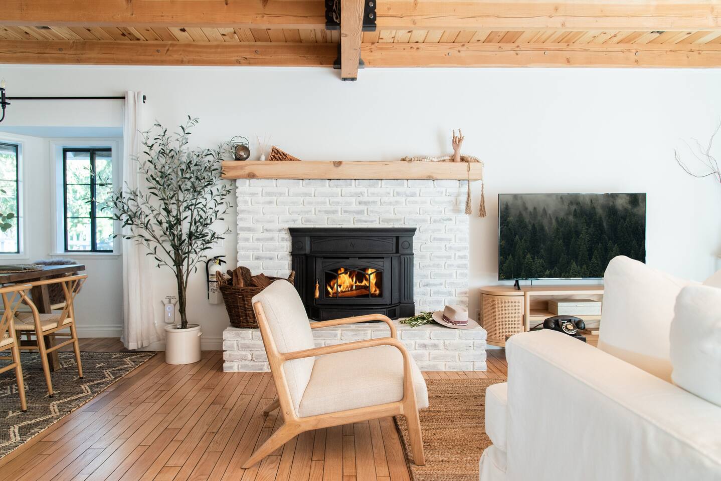 Wild Olive Lodge ° / Serene Getaway Mountain Cabin