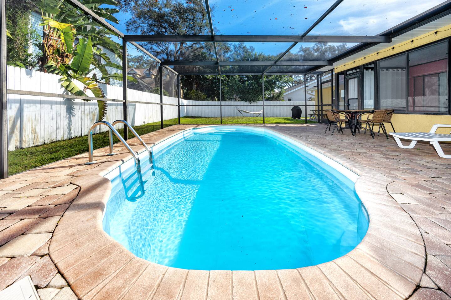 Spacious Pool Home in Largo near Clearwater beach