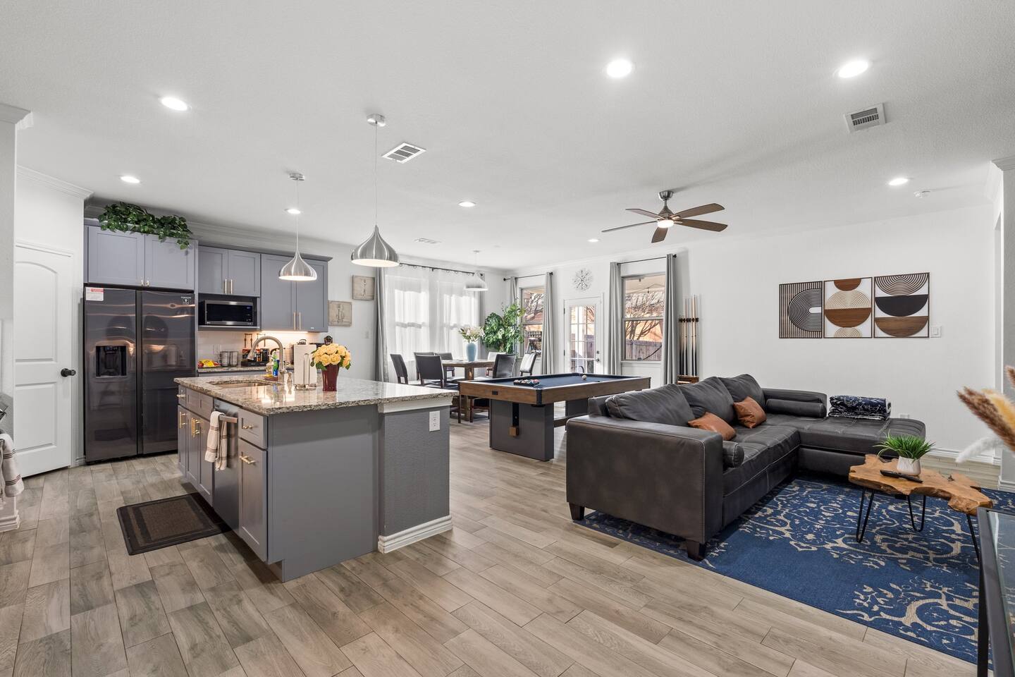 Elegant Living| Mins to Six Flags, World Cup Venue