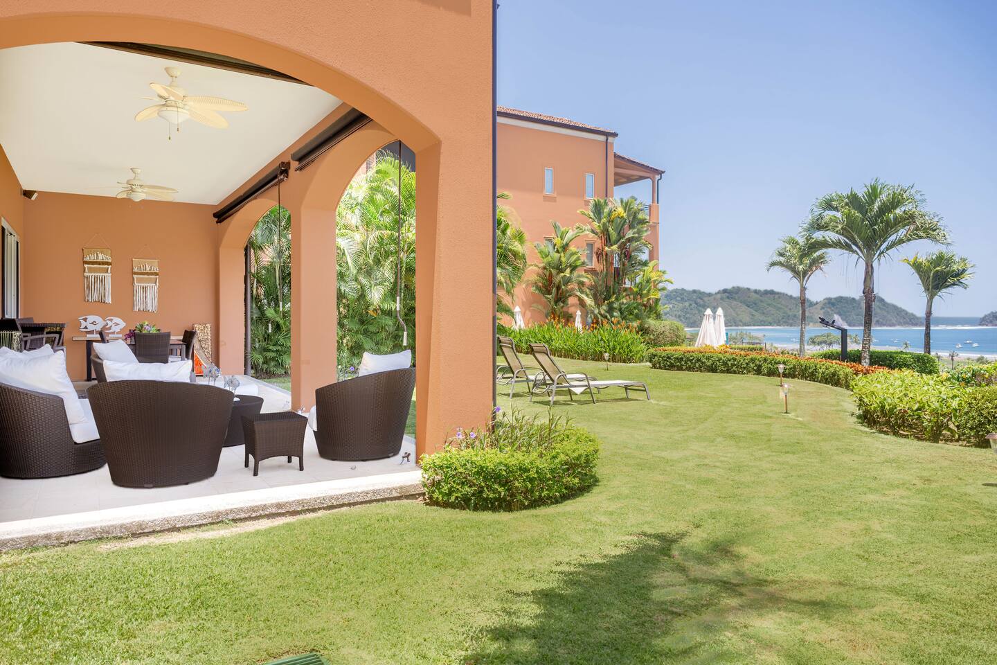 Amazing Ocean Views: Luxury Apartment @ Los Sueños
