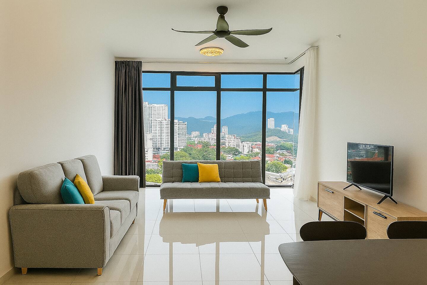 Greatview 2BR Infinity Pool & EasyAccess to Town 13